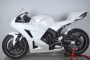 Kompletní sada  8-dílná Racing - Konverze set Honda CBR 600RR 2007-2012 na model 600RR 2013-2020